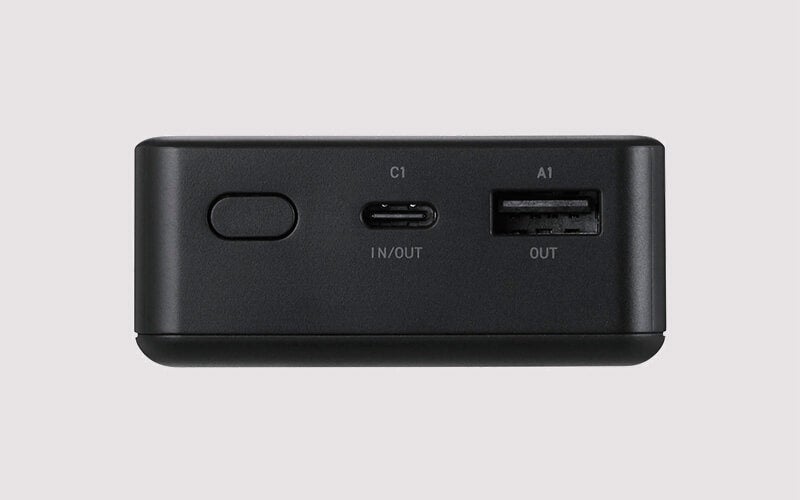 エレコム、巻き取り式ケーブル内蔵の5,000mAhモバイルバッテリーを発売｜主な仕様とラインナップ