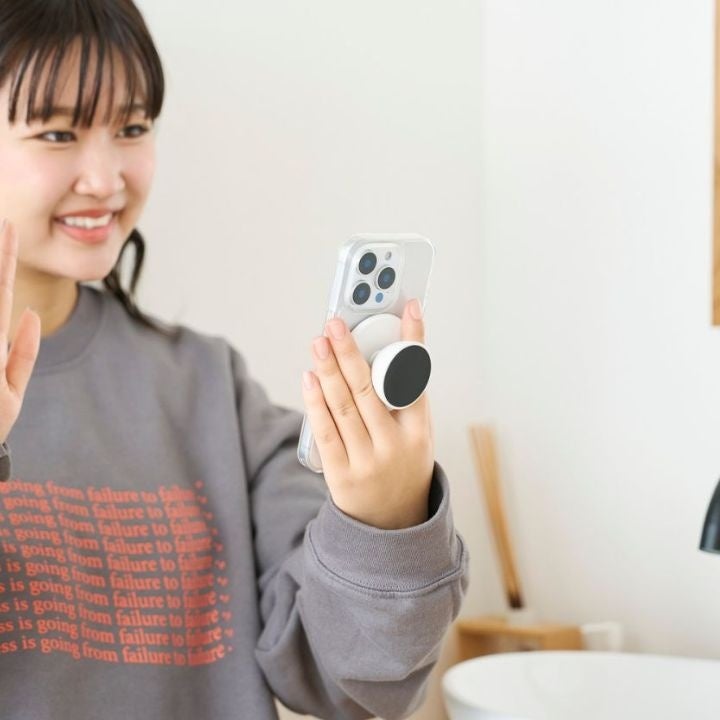 エレコム、壁やスマホにピタッと固定できるスマホスタンド「モバピタselfie」を新発売 - 画像8