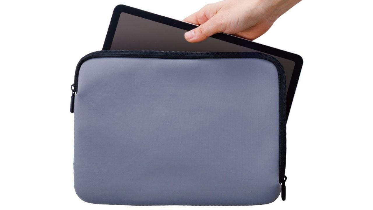 エレコム、Wacom MovinkPad 11専用の低反発インナーケースを発売 - 画像3