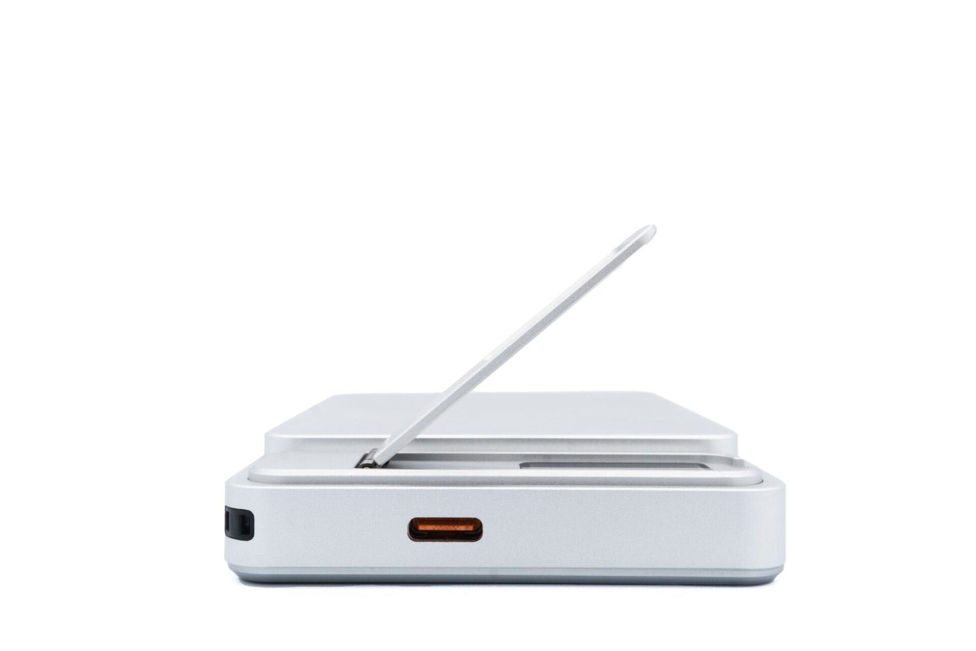 発火リスク低減の「準固体バッテリー」モバイルバッテリーがMakuakeで先行販売 - 画像2