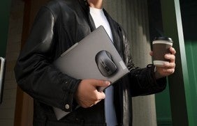 ESR、3製品が国際的な「レッド・ドット・デザイン賞」を受賞 - 画像9