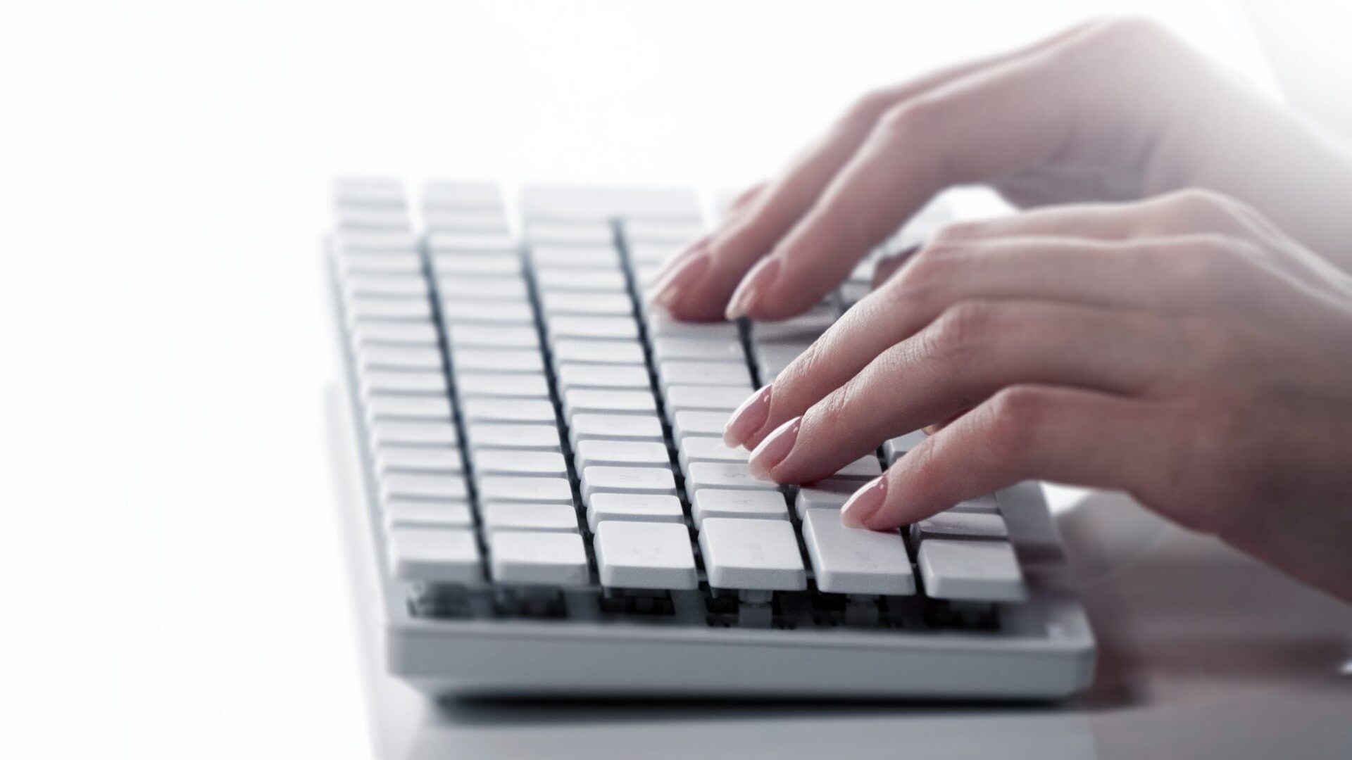 富士通FCCL、磁気スイッチ搭載の高性能キーボード「FMV Keyboard X」を発表 - 画像6