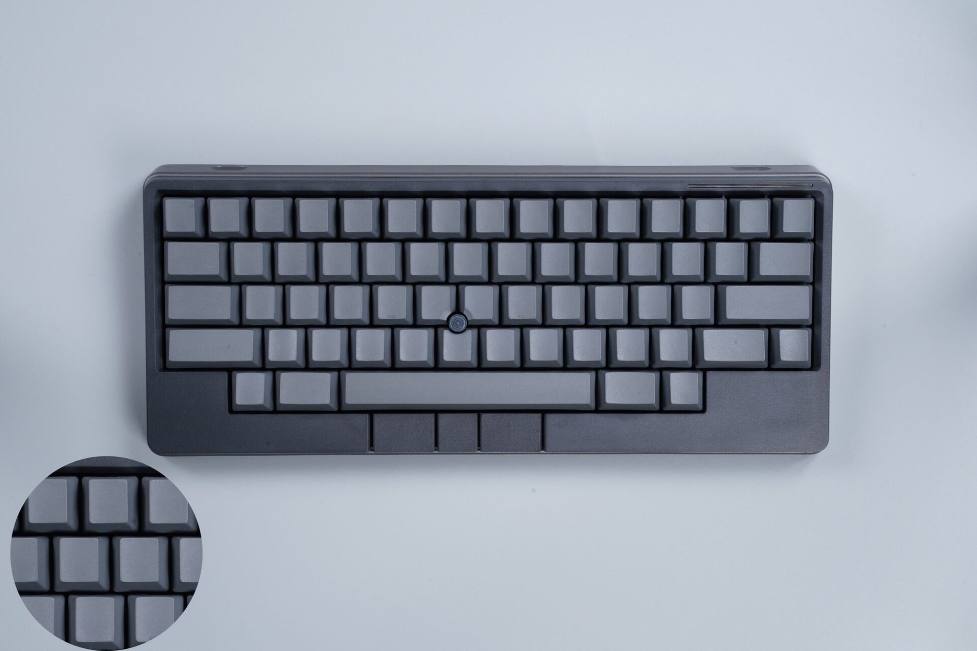 HHKB Studio専用キートップセットに新色「灰」が登場|期間限定の特別セット価格