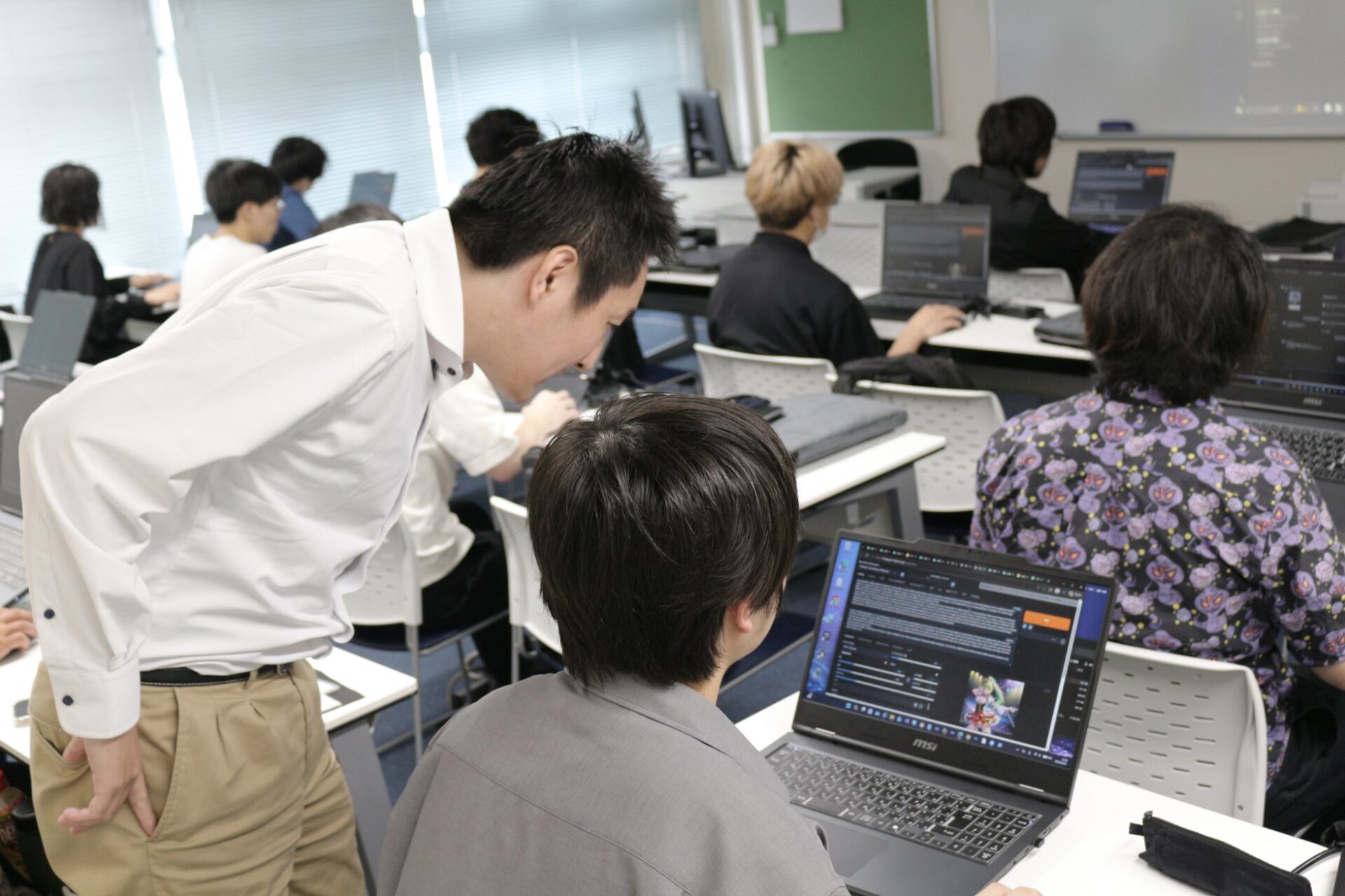 ハイレゾと早稲田文理専門学校、画像生成AIの実践教育プログラムを開始 - 画像1