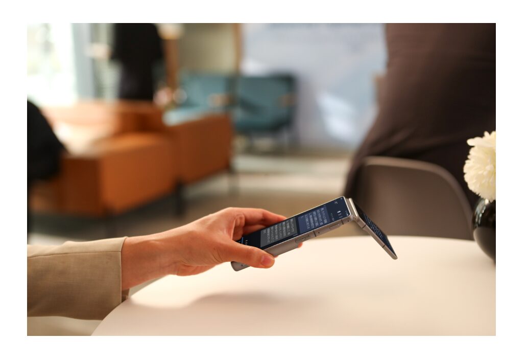 iFLYTEK、デュアルスクリーンAI翻訳機を4月6日発売 - 画像3