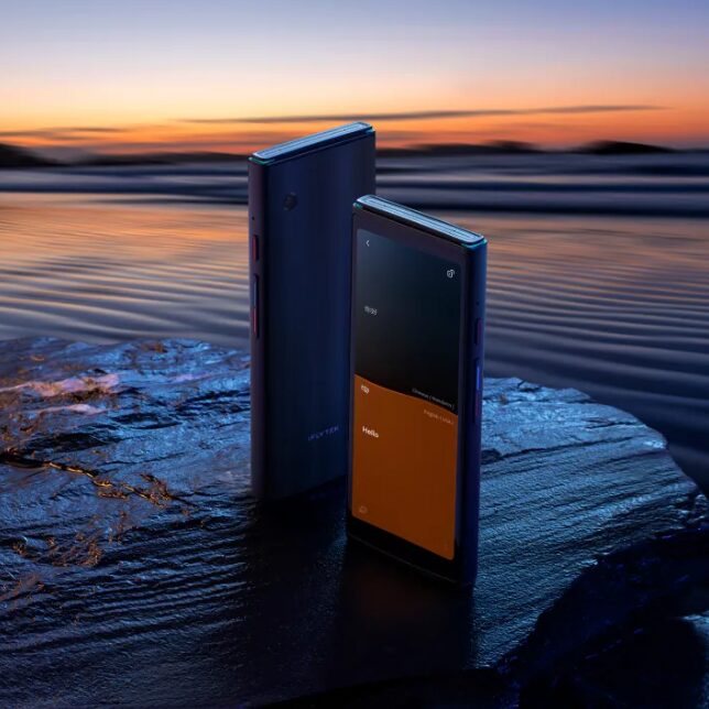 AI翻訳機「iFLYTEK Smart Translator」が特別価格45,800円に - 画像1