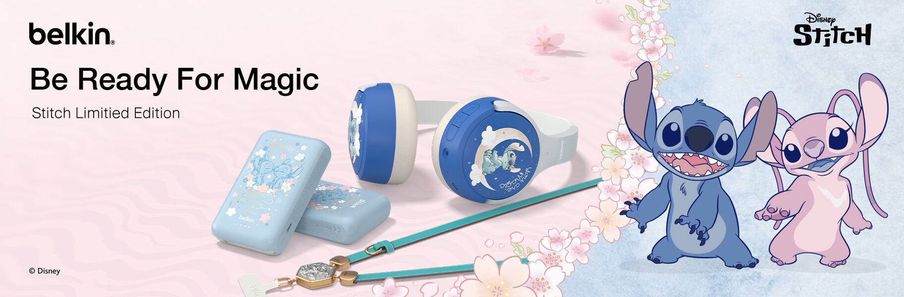 ベルキンスティッチ限定版モバイルバッテリーとヘッドホン桜とスティッチエンジェルの柄