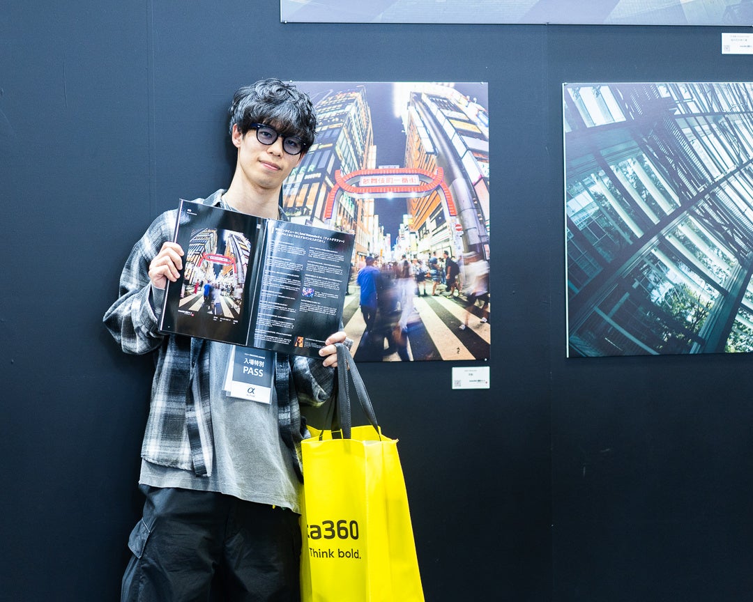 Insta360、公式フォトブックVol.1を家電量販店で展示 - 画像5