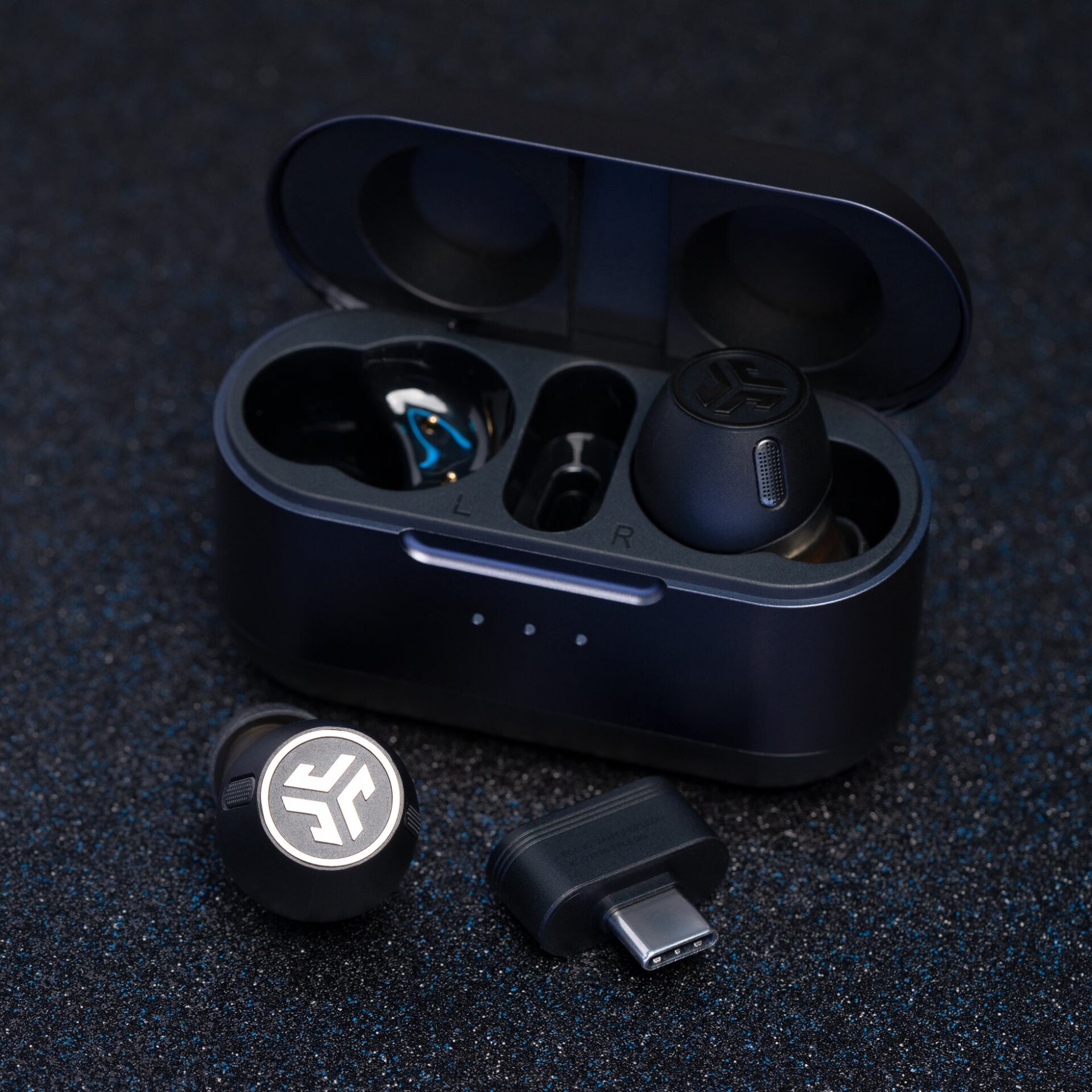 JLab、楽天スーパーSALEで28製品を最大50%オフで販売 - 画像2