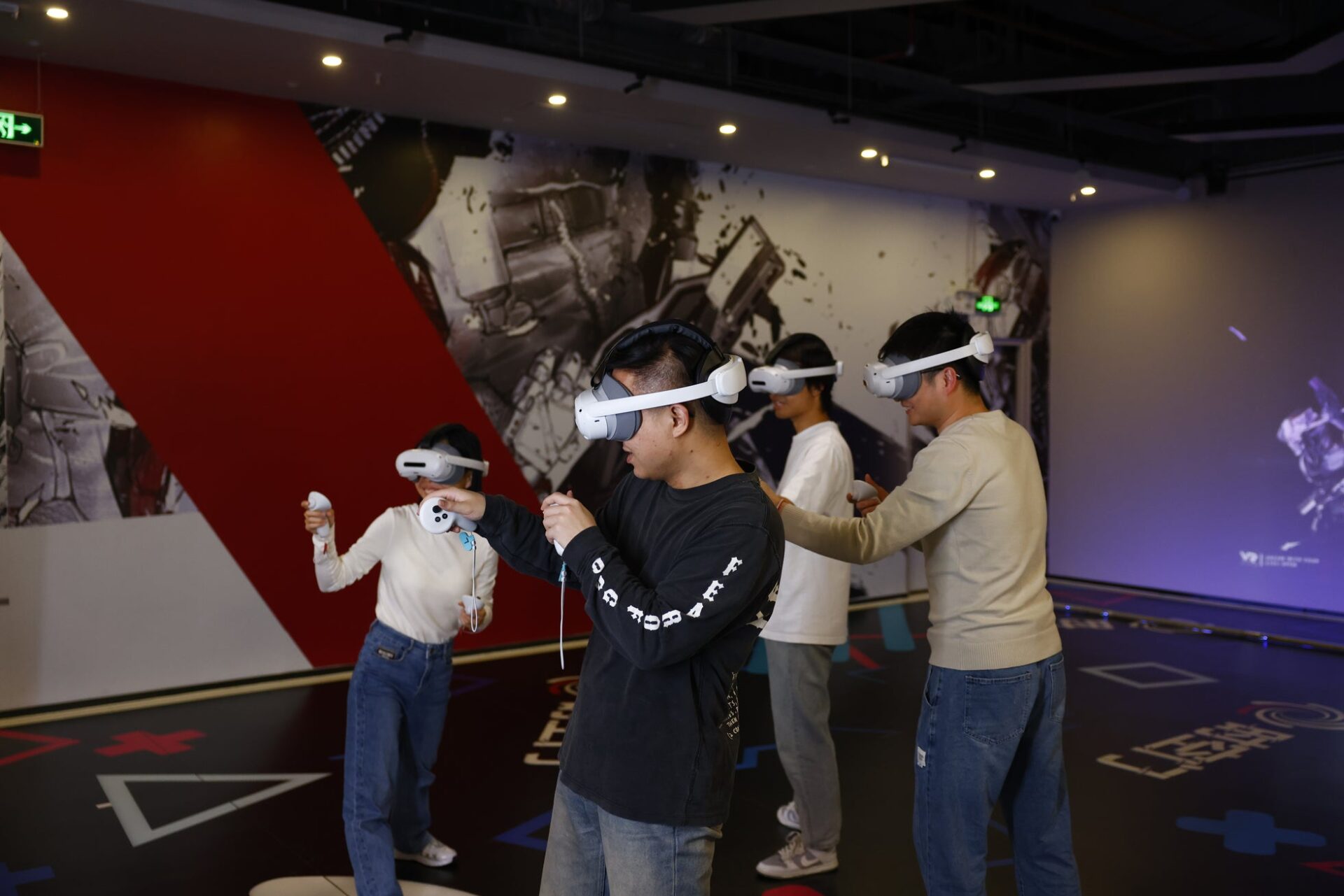KIWI design、PICO向け商用VRアクセサリーソリューションを国内展開 - 画像1
