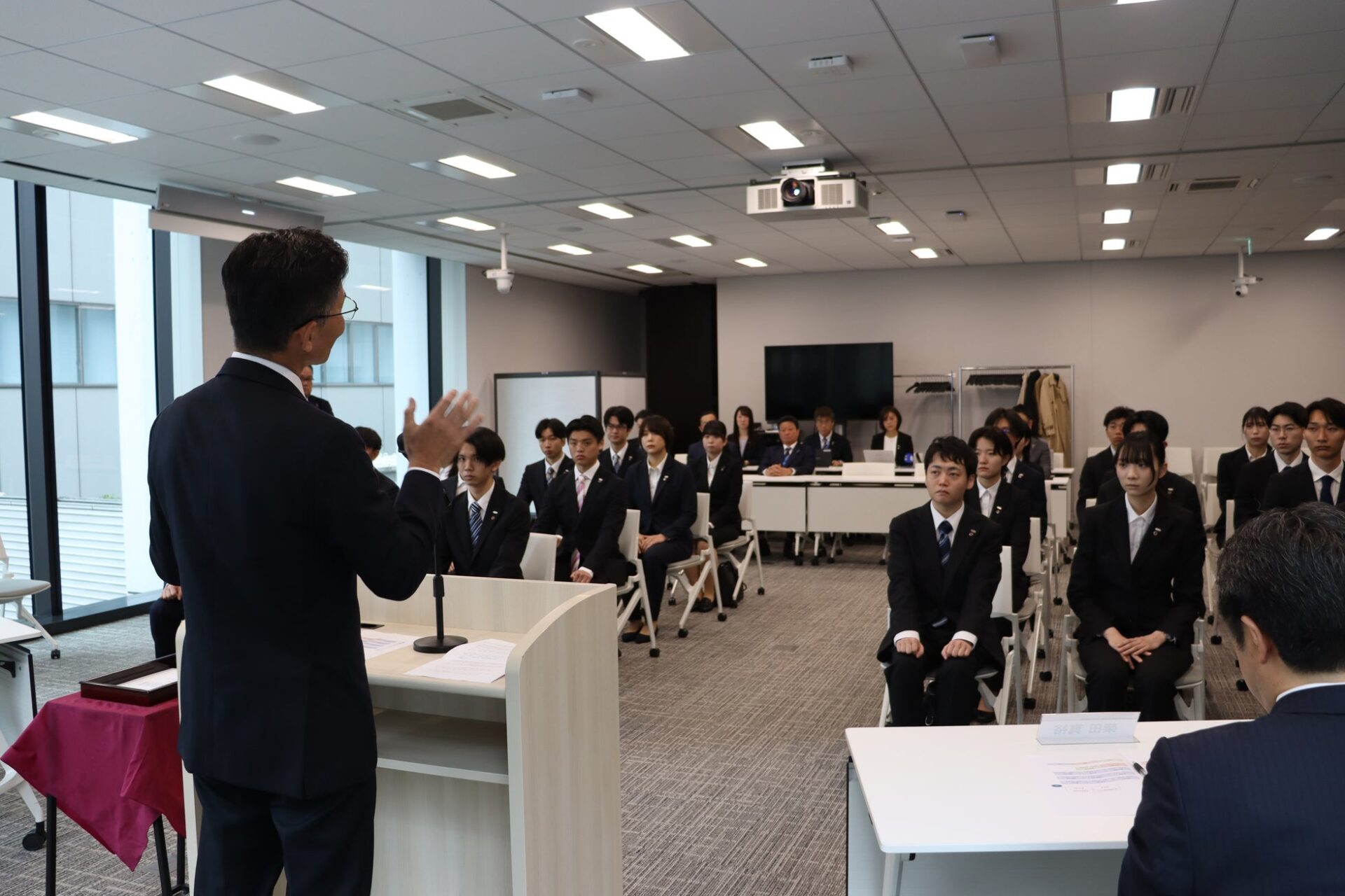 レスター、女子レスリング藤波朱理選手の入社を発表 - 画像1