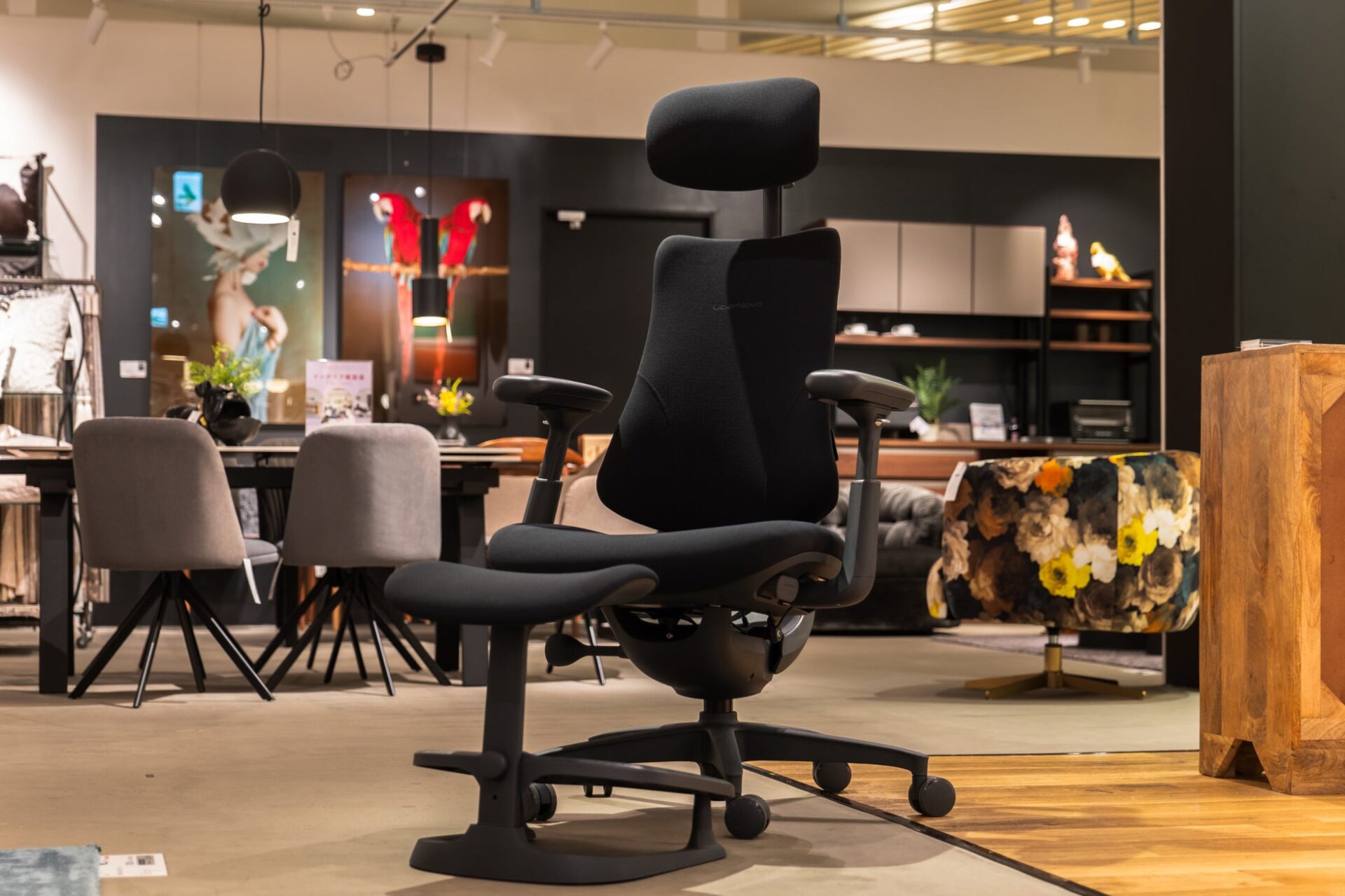電動ワークチェア「LiberNovo Omni」が全国のLIVING HOUSE.4店舗で体験可能に - 画像4
