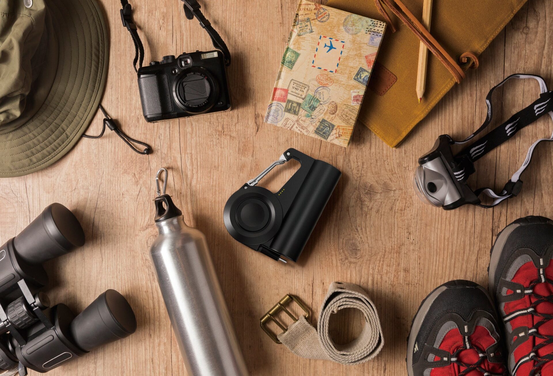 シンシア、カラビナ一体型の5-in-1モバイルバッテリーを発表 - 画像11