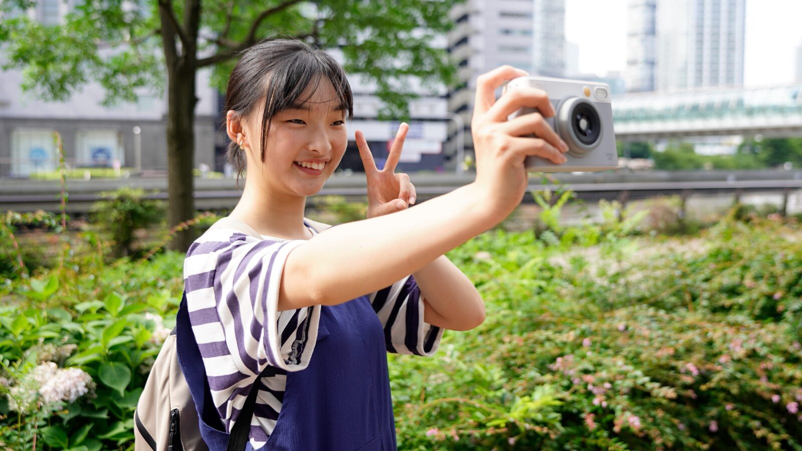 myFirst Japan、シリーズ初のフルカラー対応インスタントカメラを発売|スマートフォン連携と主な仕様