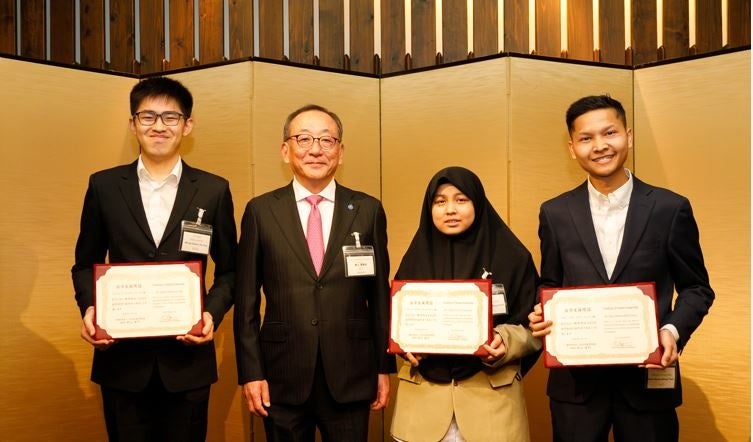 NSK奨学財団、2025年度外国人奨学生の採用式を開催 - 画像1