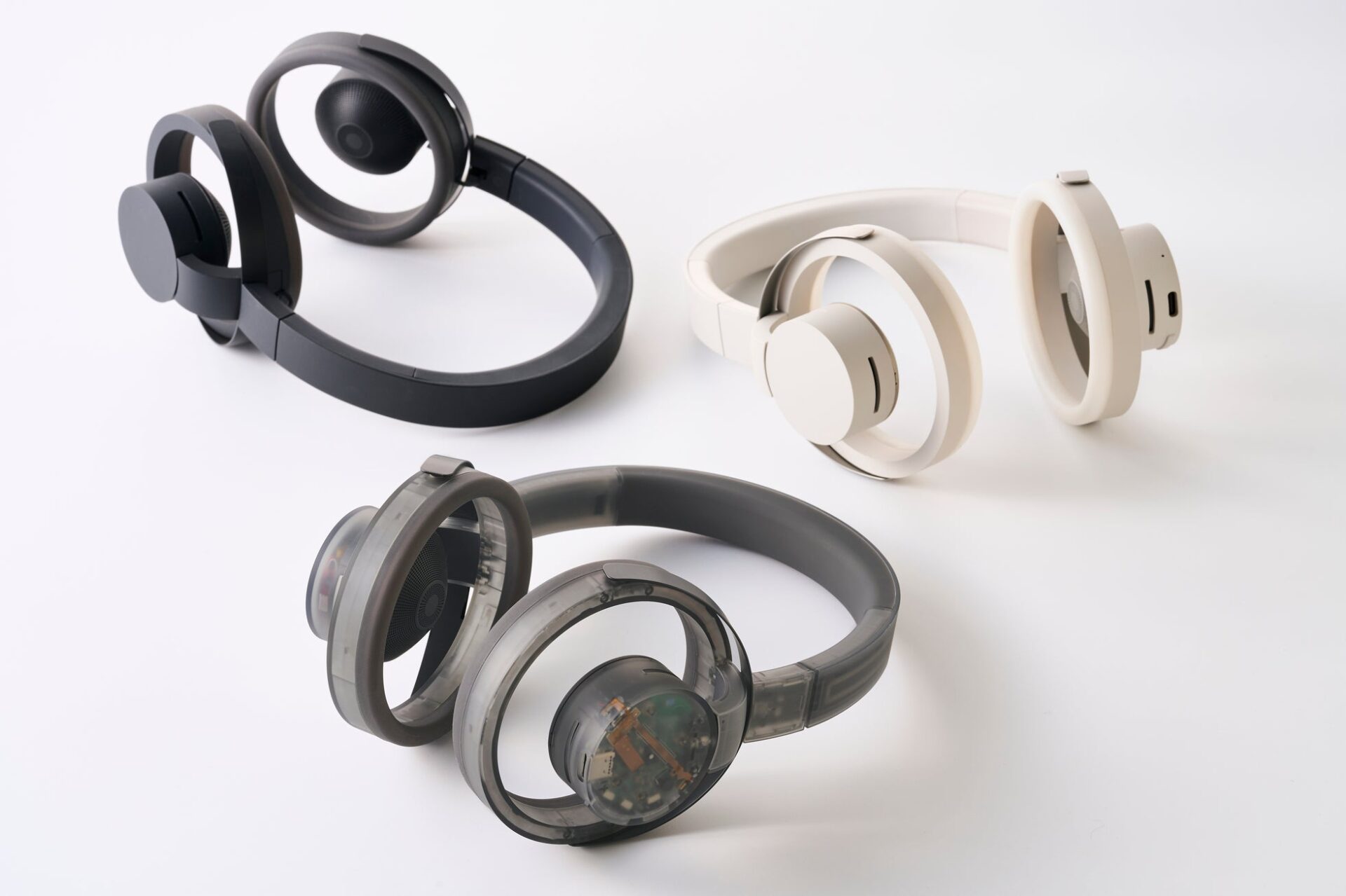 新宿の夜を彩るイマーシブウォークにNTTソノリティの「nwm ONE」を提供 - 画像1