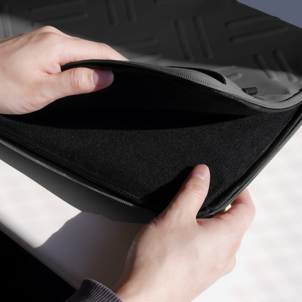 オウルテック、縞鋼板柄のPCケースとポーチを発売 - 画像5