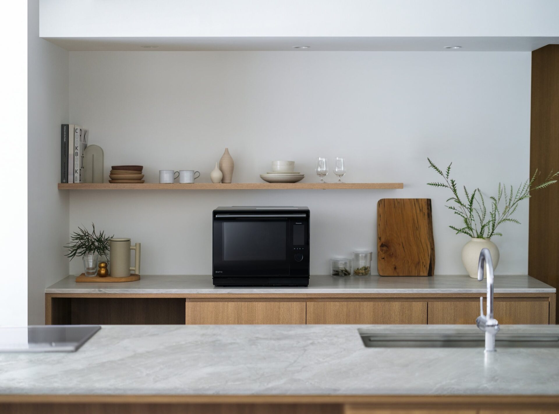 パナソニック、グリルとスープを同時調理できる「ビストロ NE-UBS10E」を発売 - 画像2