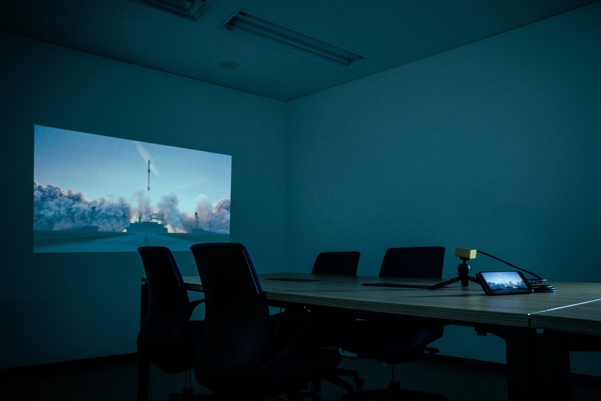 次世代技術「メタレンズ」搭載の超小型プロジェクターが登場 - 画像3