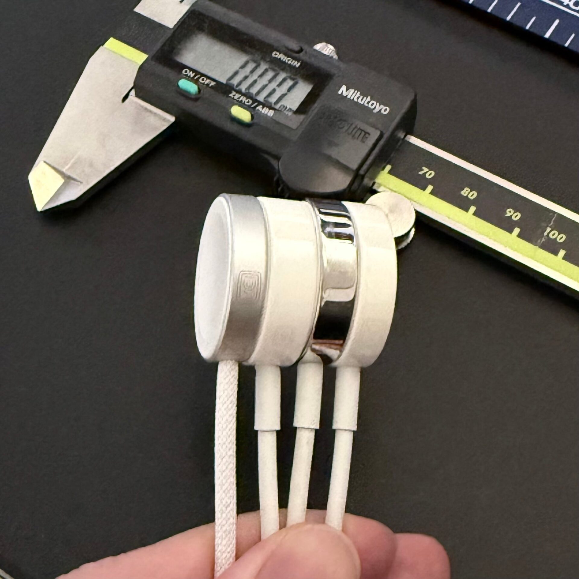 PREDUCTS、デスクシェルフ専用のApple Watch充電台を発売 - 画像4