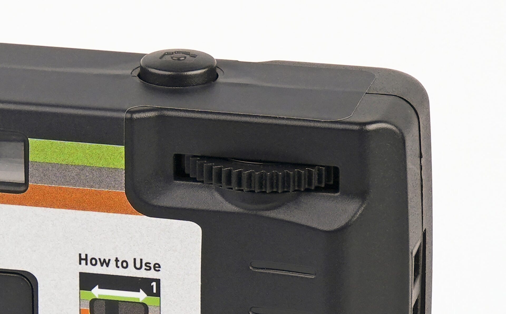 ケンコー・トキナー、巻き上げカメラ風デジタルカメラ「レトロデジ90」を発売 - 画像3