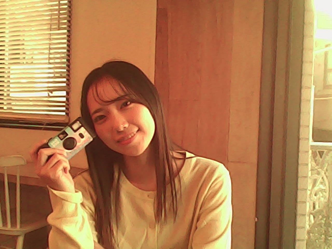 ケンコー・トキナー、巻き上げカメラ風デジタルカメラ「レトロデジ90」を発売 - 画像4