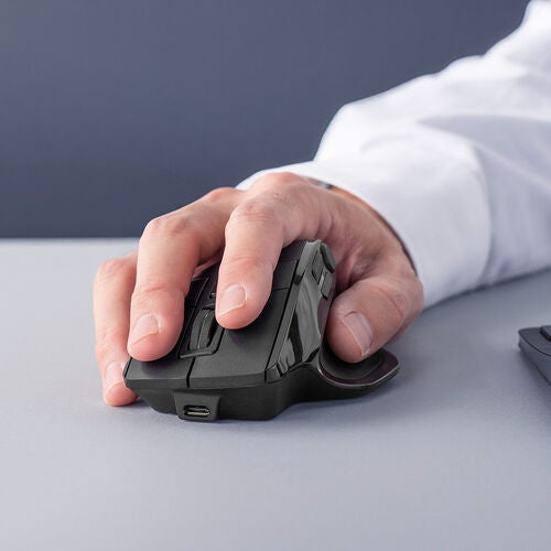 サンワダイレクト、液晶画面搭載の多機能エルゴマウスを発売｜接続状況を可視化する液晶画面を搭載