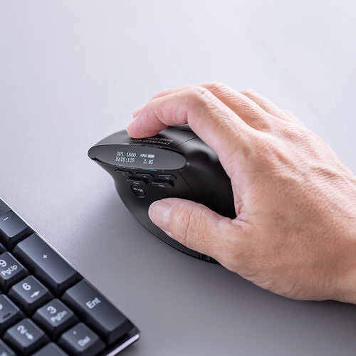 サンワダイレクト、液晶画面を搭載した多機能エルゴマウスを発売|製品概要と販売価格