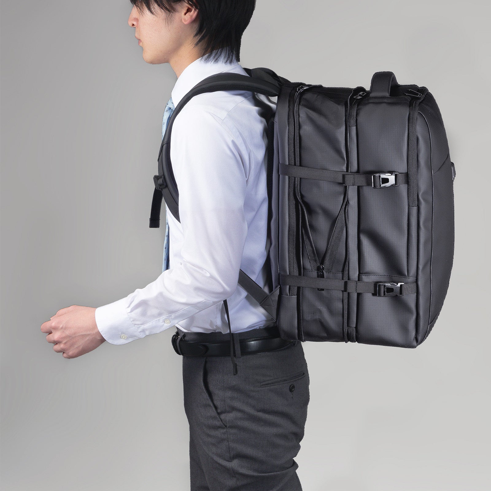 サンワサプライ、荷物に合わせて容量を拡張できるビジネスリュックを発売 - 画像6