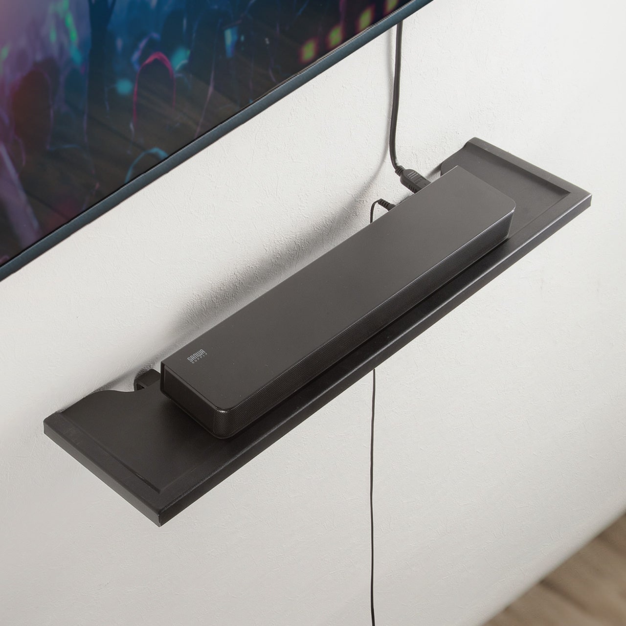 サンワダイレクト、壁掛けシェルフでテレビ周りをスマートに整理 - 画像3