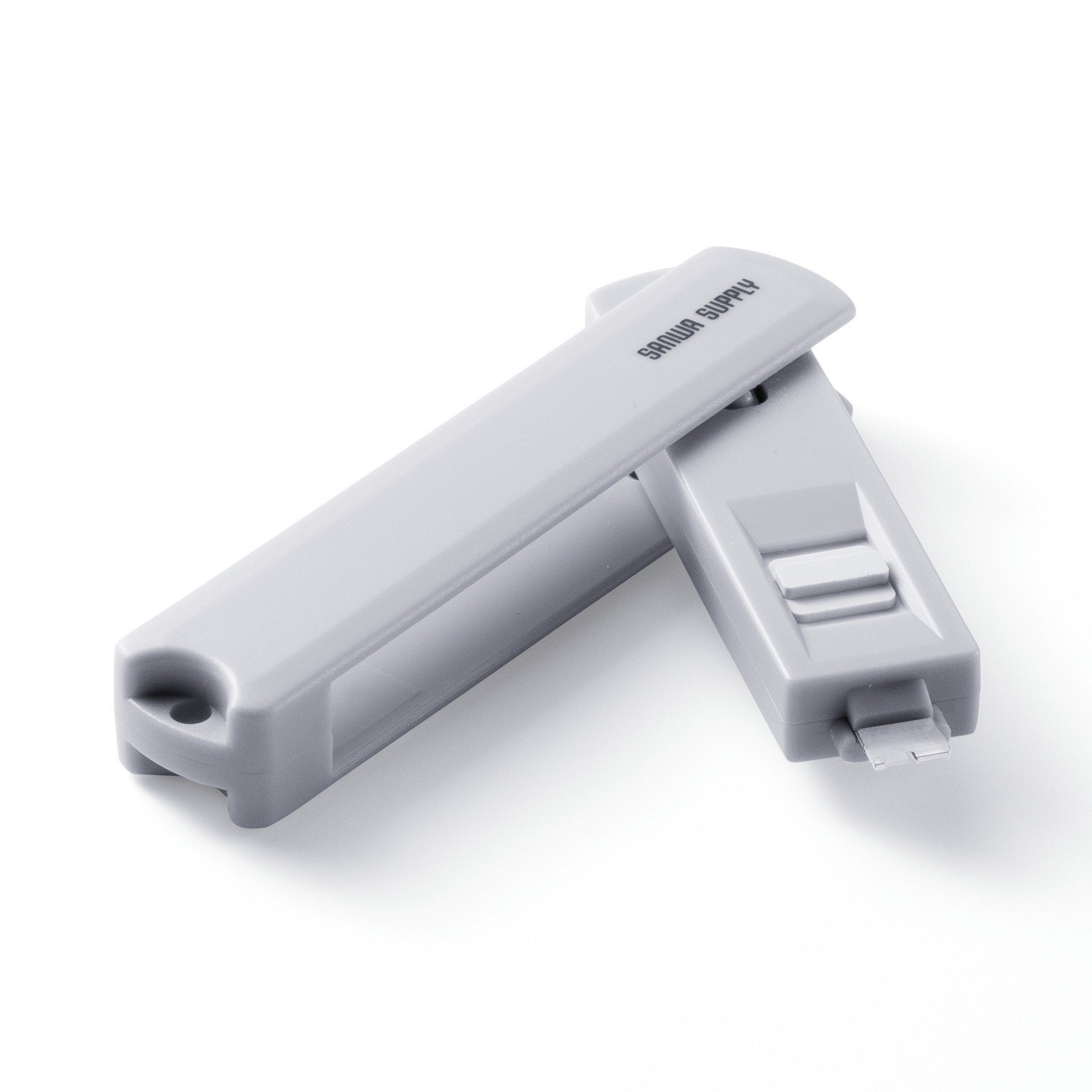 サンワサプライ、USB Type-Cポートを物理ロックするセキュリティ製品を発売|導入のメリット