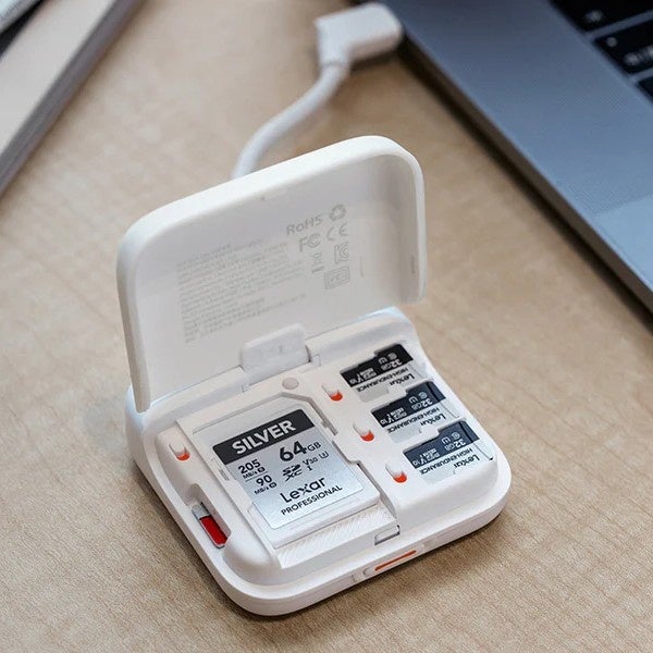 小型軽量!高速データ転送カードリーダー - 画像4