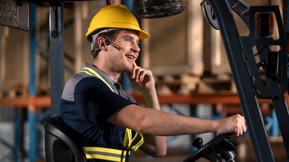 フォーカルポイント、法人向け骨伝導ヘッドセット「Shokz OpenComm2 PTT Standard」を発表 - 画像2