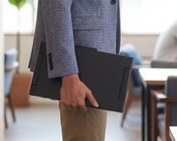 ソースネクスト、ノートPCを3画面化する拡張ディスプレイを発表 - 画像2