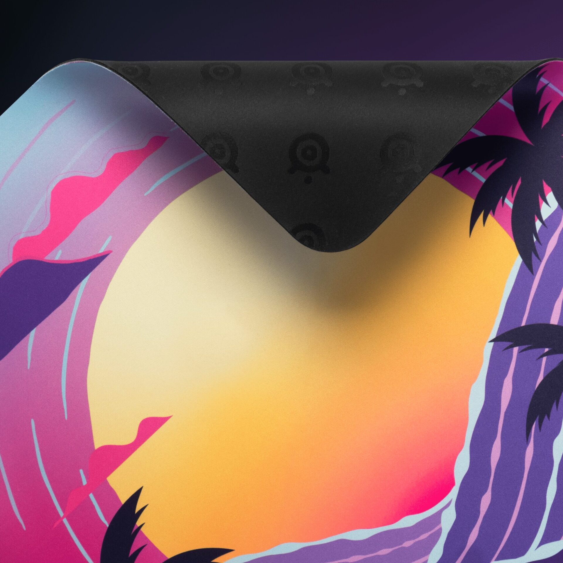 SteelSeries、マウスパッド「QcK」に新デザイン「Topographic」と「Neon Sunset」を追加|サイズ展開と販売価格