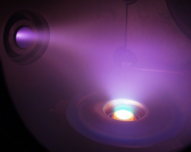 住友重機械、RPD法で10nmの結晶性酸化亜鉛膜の成膜に成功 - 画像2