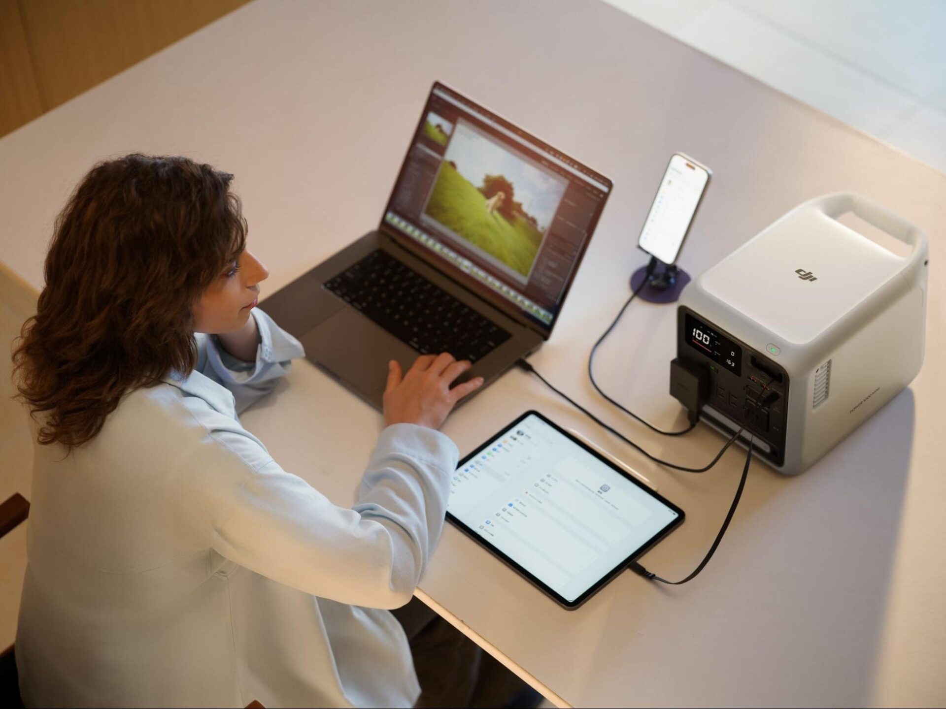 システムファイブ、DJI Power 1000 Miniに新色ホワイトを追加 - 画像3