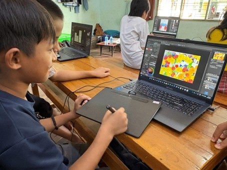 ワコム、NPO法人ジャパンハートへペンタブレット8台を寄贈 - 画像2