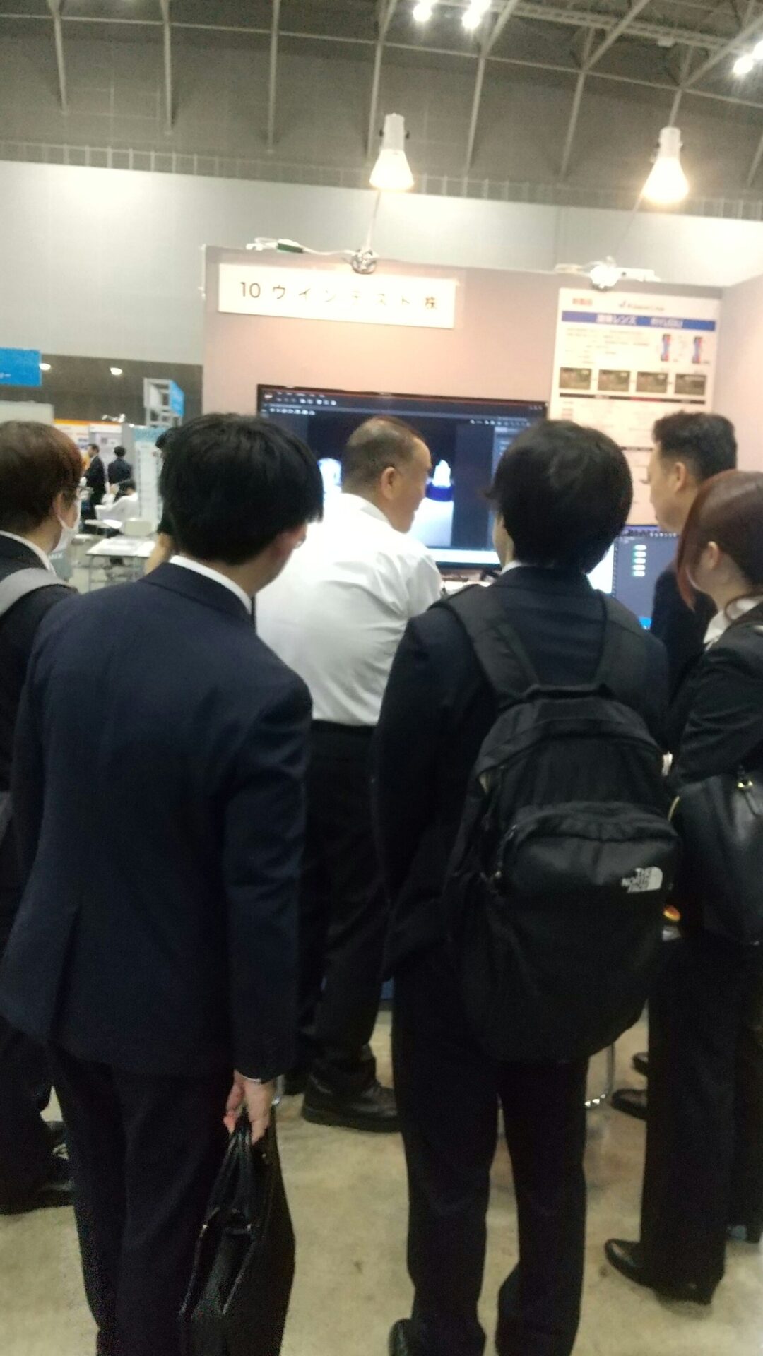 ウインテスト、電気信号で倍率を制御する液体レンズ「RYUGU」を展示 - 画像7