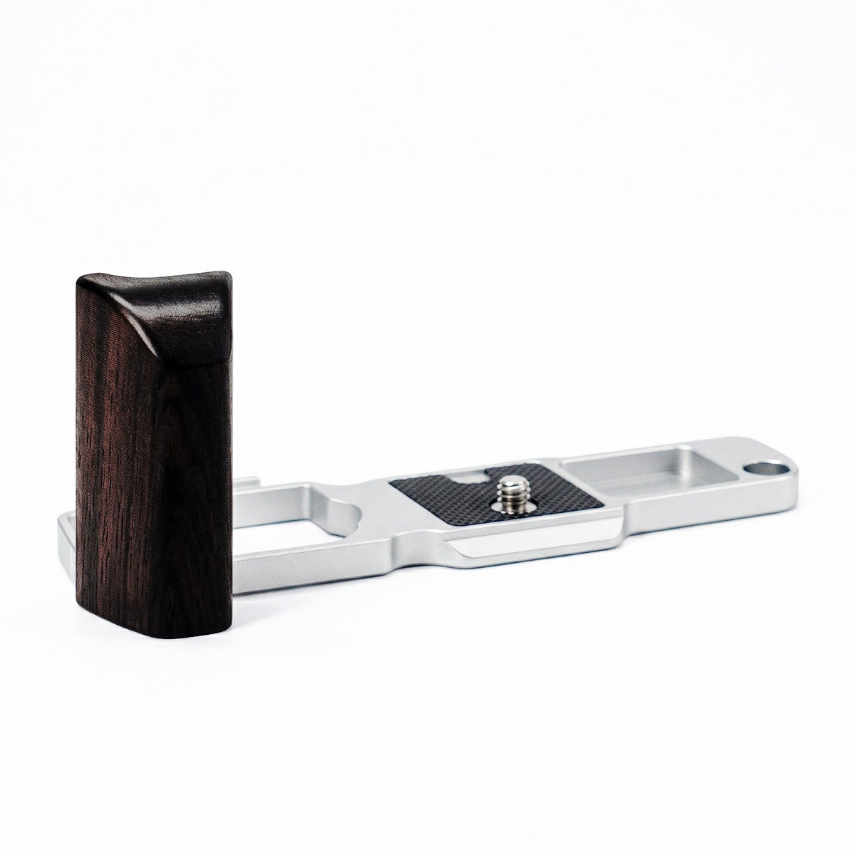 E&Iクリエイション、OM SYSTEM対応の木製グリップ一体型ベースプレート発売 - 画像12